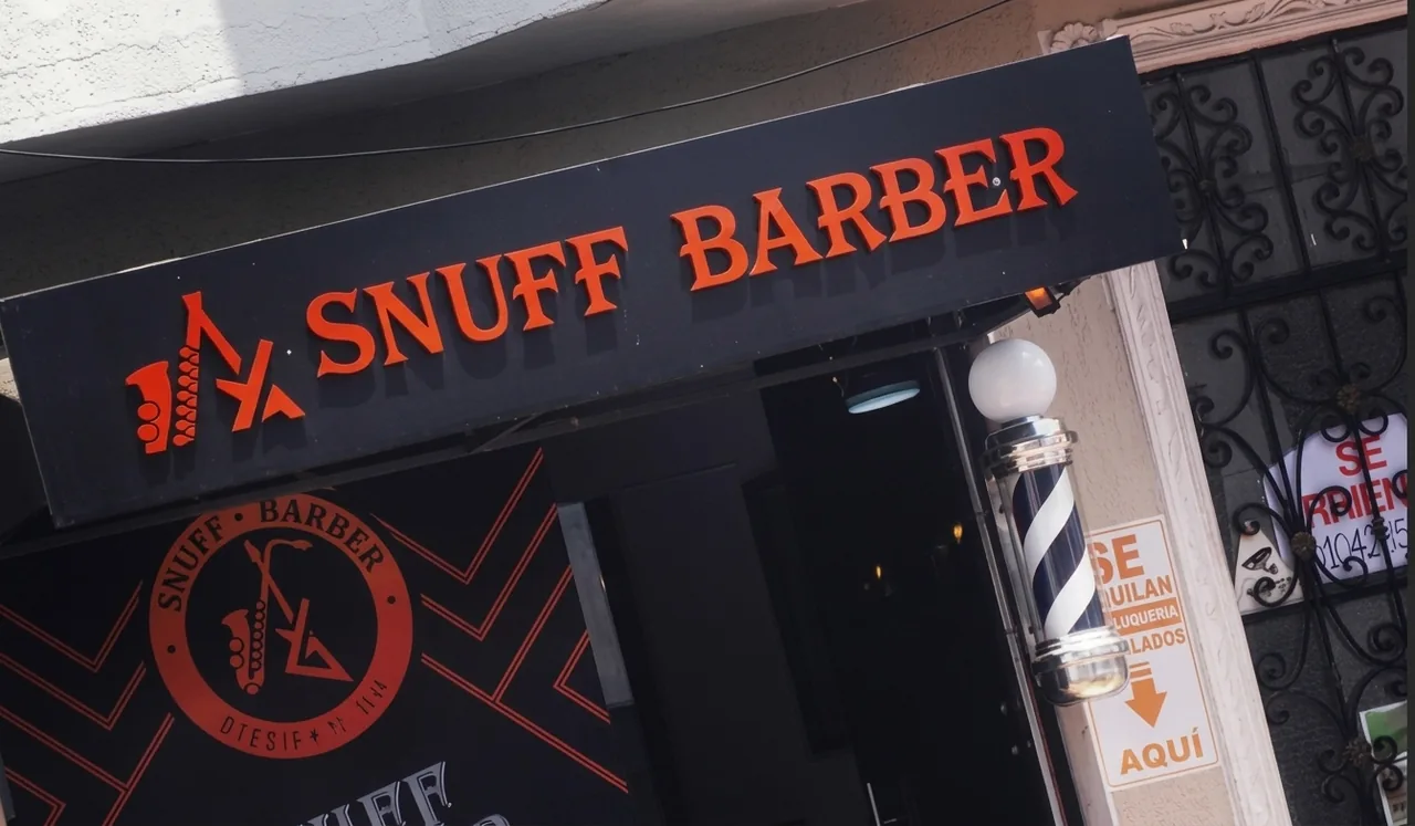 Foto de Snuff Barber